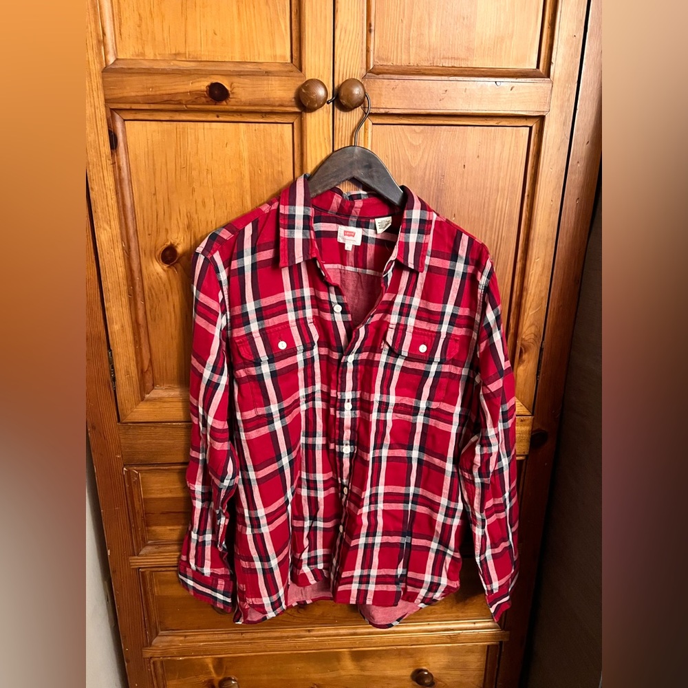 Levi’s Plaid Shirt